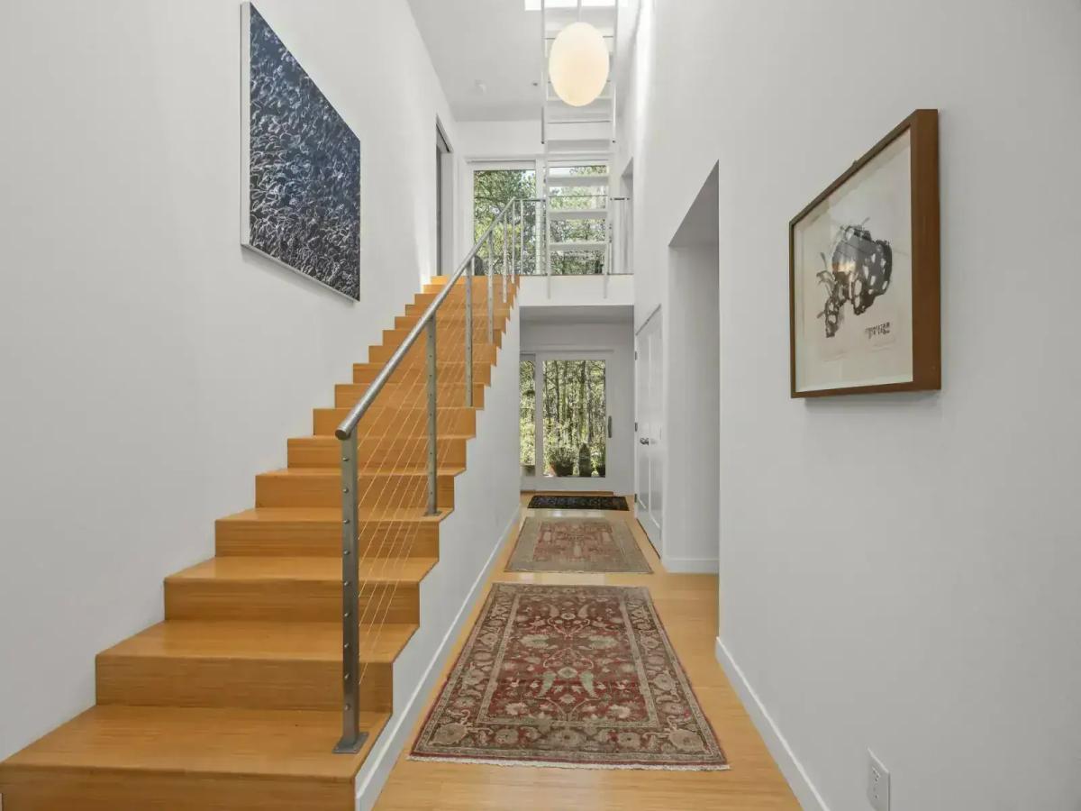 MLS #28_2874 image #0