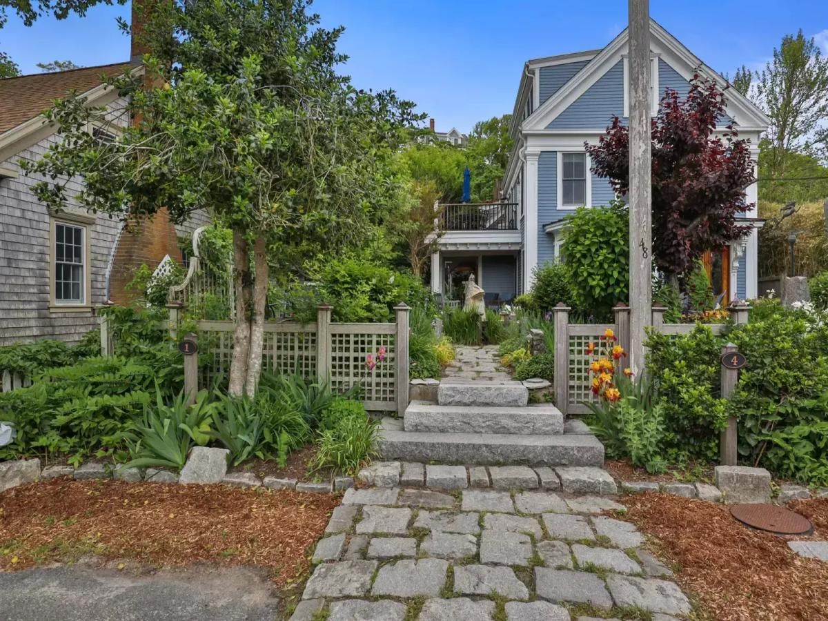 2 bedrooms Provincetown Rental code 484