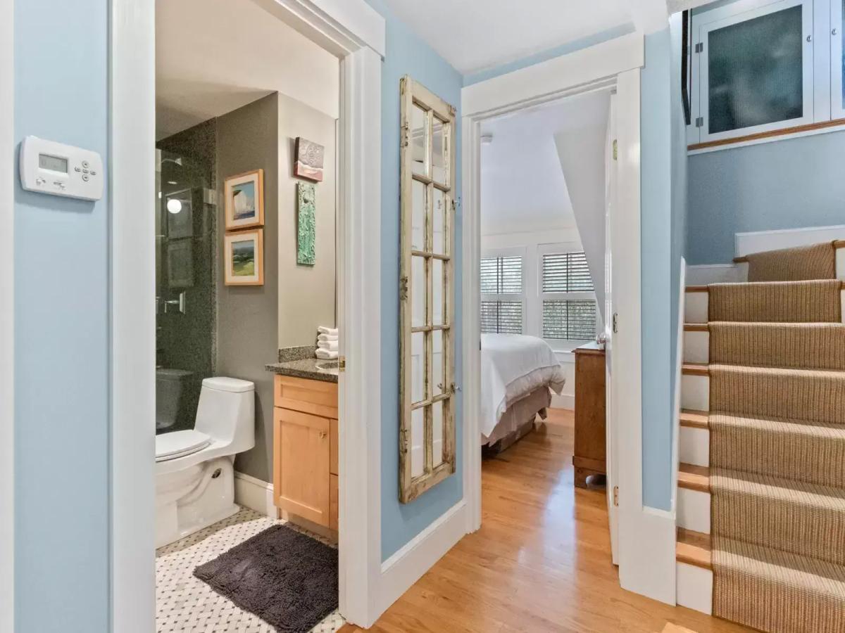 2 bedrooms Provincetown Rental code 484