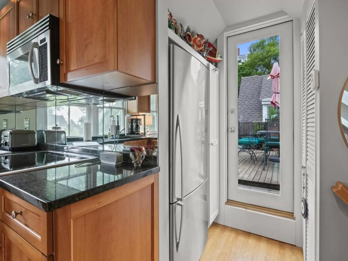 2 bedrooms Provincetown Rental code 484